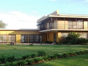 Nomndeni Lodge Zamabhele
