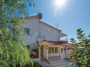 Beautiful Home in Razanj With Jacuzzi, Wifi and 4 Bedrooms