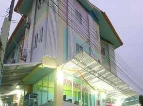 Chonpetch Residence