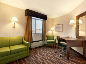 Riverdale Inn