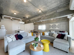 Modern Spacious Apartment Beside Peace Park 10 ppl