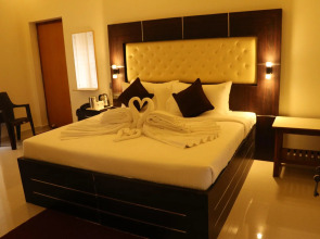 SS Silver Oaks Resort