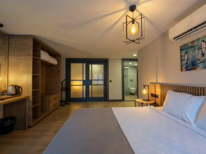 Leliko Suites