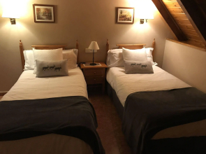 Hostal Escuils