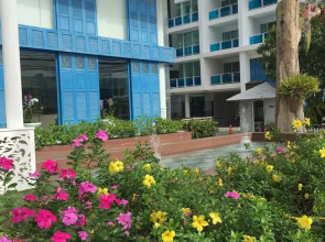 My Resort Hua-Hin by Pueng