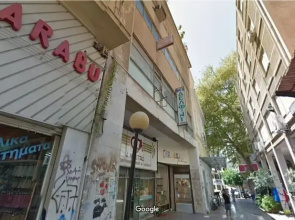 Central apartment on pedestrian street
