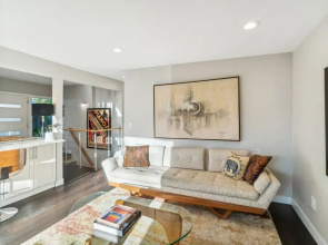 Lovely Centennial Home - 1 Mi to Southglenn Mall!