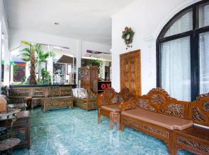 OYO 3139 Naya Guest House Syariah