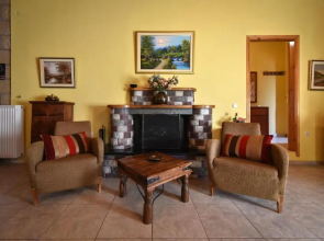 Villa Onar a stone house with view