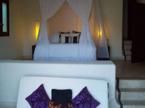 Tentaciones Hotel & Lounge Pool - Adults Only
