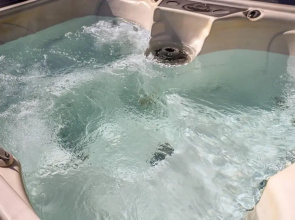 Sapphire House- Pool Hot Tub Great for Groups