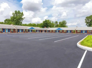 Days Inn By Wyndham Wauseon