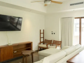 Private Jacuzzi 2 Bedrooms 7 Guests