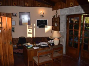 Hotel Casa De Piedra