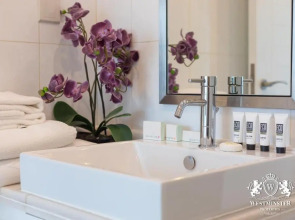 Westminster Boulevard Central - Burj Khalifa