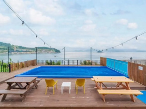 Yeosu Blue Marine Pension