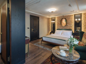 Tria Hotel - Special Class