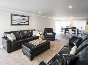 Beach Drive Suites