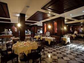 Stella Di Mare Beach Hotel & Spa