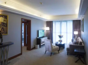 Zhongshan Jiayue Holiday Hotel