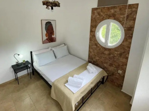 Eden apartment Paliouri Cozy with private garden