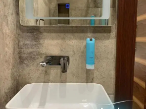 Avalon Lux Studio Apartment