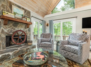 Bear Creek Cottage