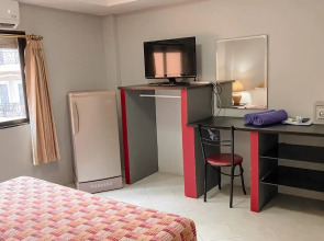 Robin’s Nest Guesthouse & Restaurant