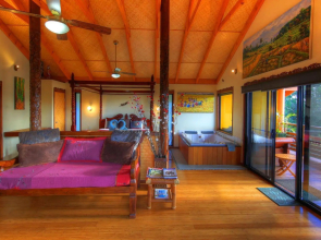 Maleny Tropical Retreat Balinese B&B