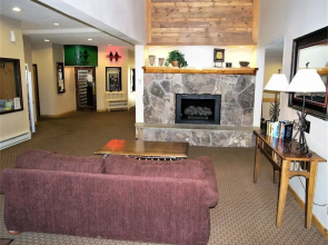 Fox Pine Lodge 4 Bed 4 Bath Condo