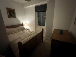 Cosy 2 Bedroom Apartment in the Heart of Leith