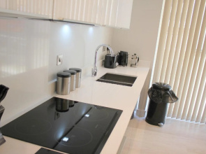 The Station Suite (Peymans)