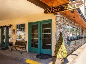Leavenworth Village Inn