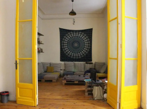 Ithaka Hostel