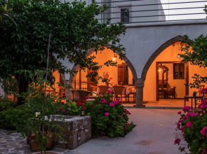 Estia Gaia Cottage