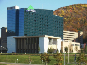 Best Western Plus Bradford Inn