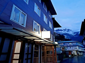 Lama Hotel