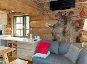 House Örtsylä b Diano Marina