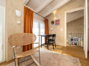 Green Lodge - Apartment 9 - 2 BR 1 Bath