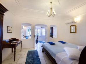 Chelidonia Traditional Villas Santorini Romantic Villa