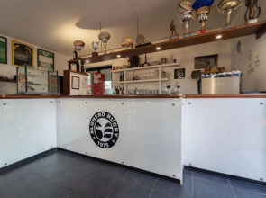 La Meta Sporting Rooms