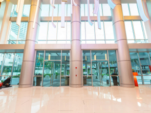 Novotel Manila Araneta City Hotel