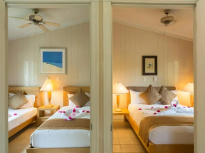 Kokomo Botanical Resort - Caribbean Family Cottages