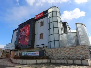 Hotel One Eight