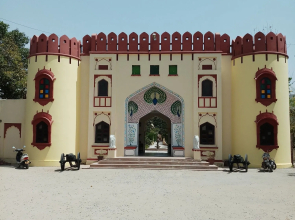 Sajjan Bagh Resort