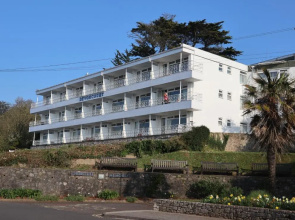 Devoncoast Seaview Apartments