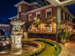 Travelers Safari - Westlands