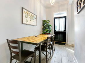 Charming Homes Close to French Quarter