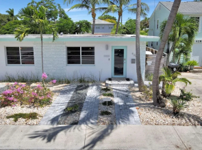 Modern Downtown Bungalow