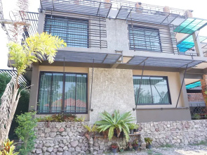Moonrise Villa
